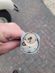 Picture 6 – Clock out of car